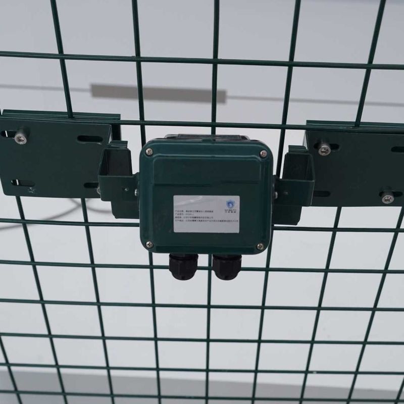 Vibration Fence Perimeter Alarm System Smart Microwave Radar Early Warning DP200T