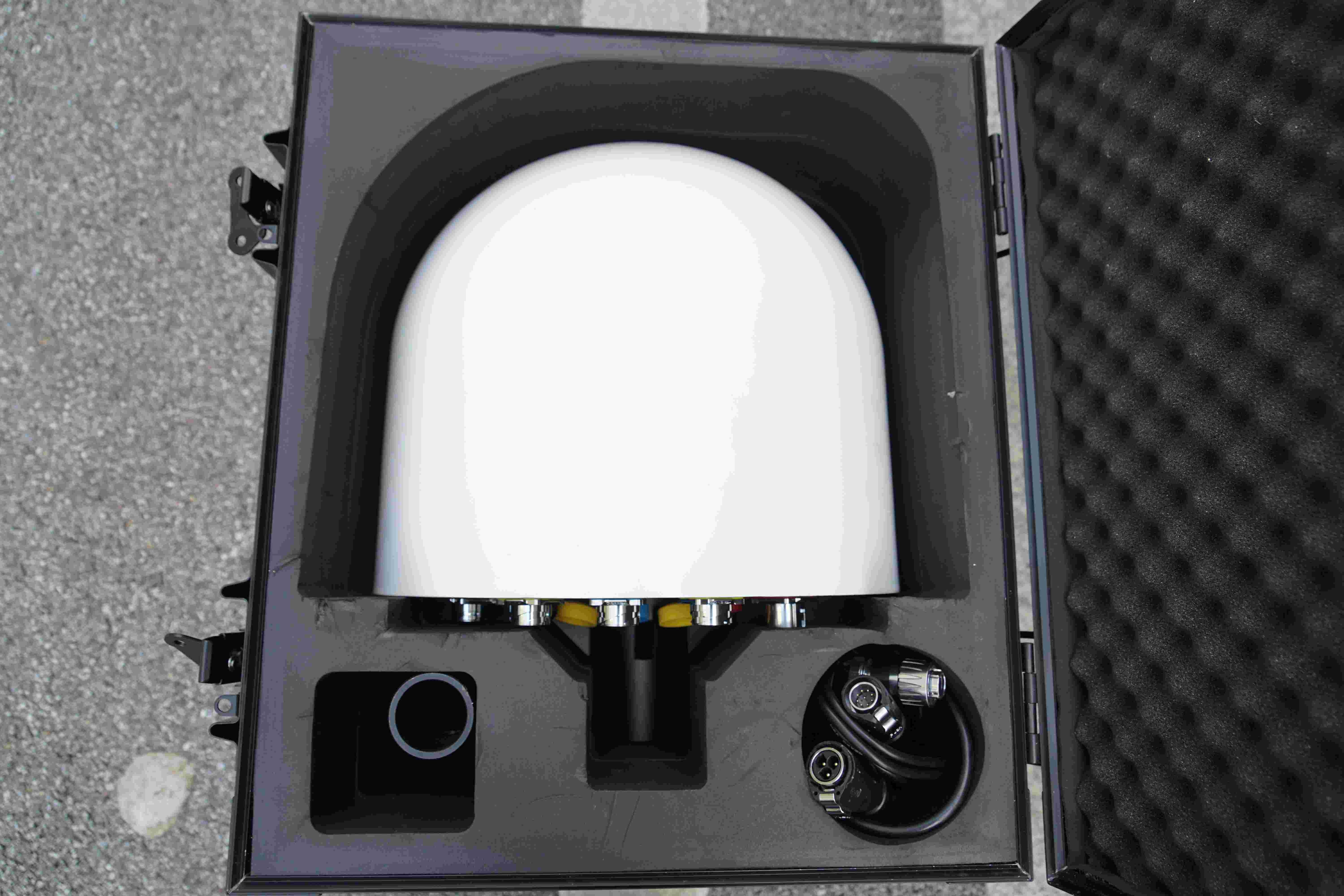 1km-5km Neutralization Distance Drone Detection Equipment Key Detection Frequencies 900MHz 1.5GHz 2.4GHz 5.8GHz