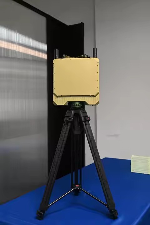 Low Altitude Security Radar Portable Phased Array C-Band Digital Detection Radar System Easy Carried By Single Man